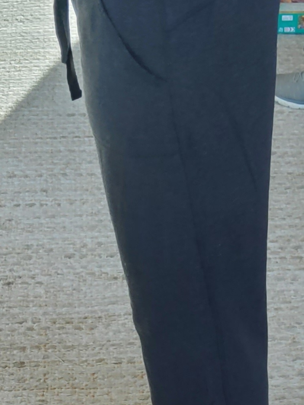 Old Navy Black Womens Sweatpants with Drawstring Waist - Picture 5 of 5